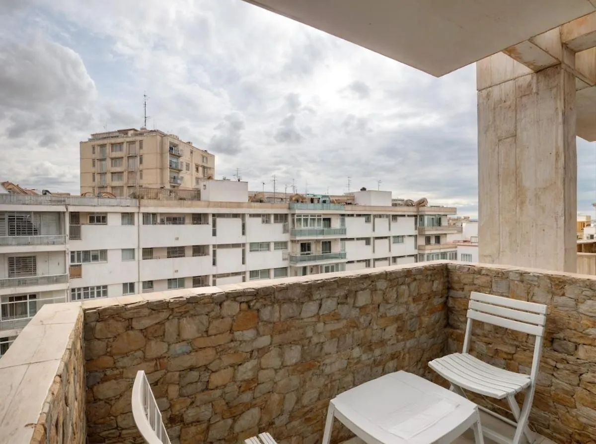 Daire Appartement Idealement Situe Au Centre Ville Confort, Vue Et Acces Facile A Toutes Les Commodites, A Quelques Minutes A Pied De La Plage Agadir Fas